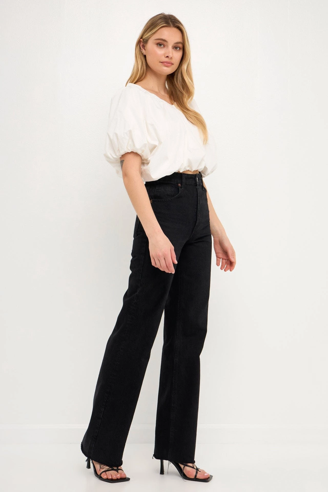 Endless Rose Cropped V-neckline Puff Top - Image 7