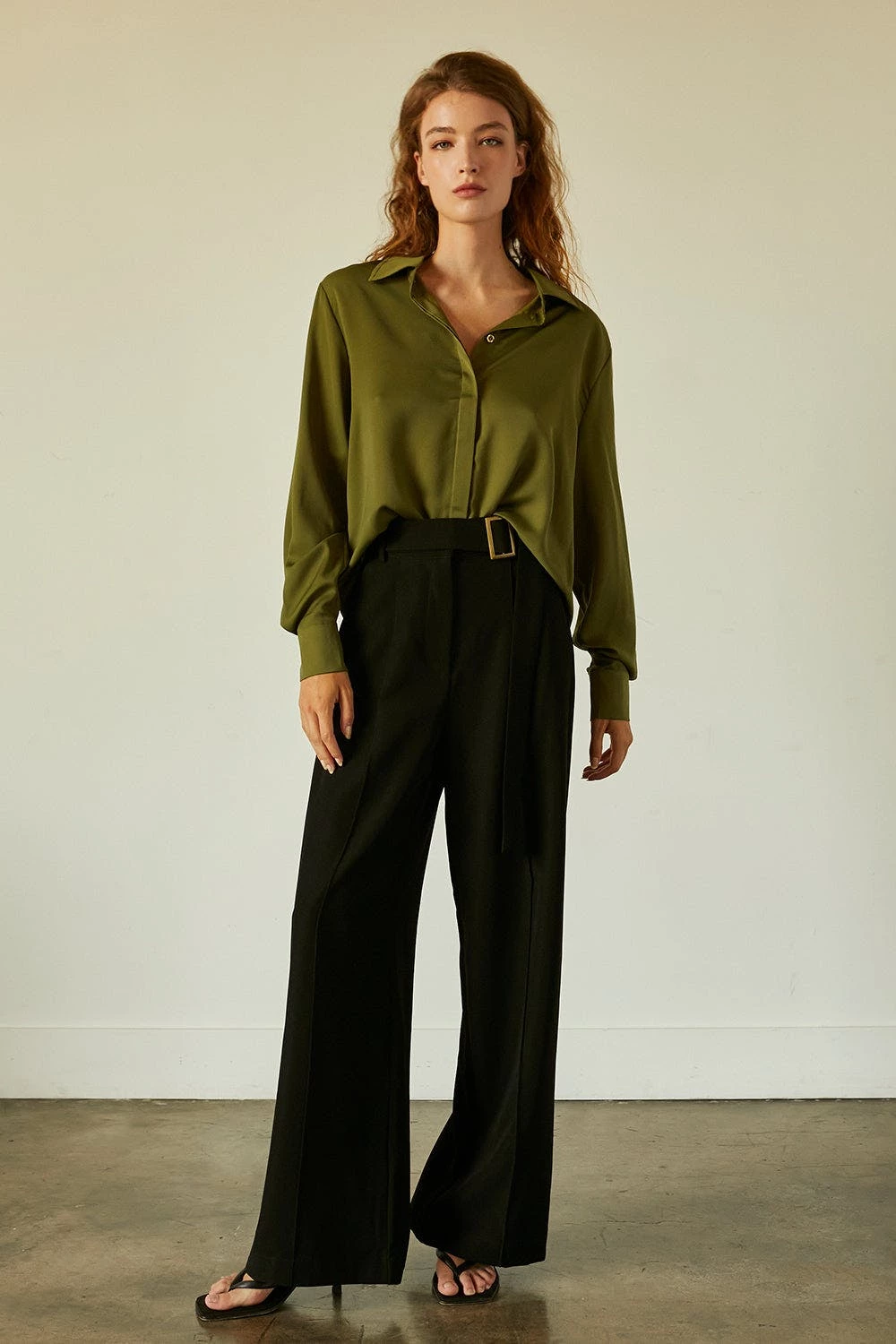 Crescent Ava Open Back Satin Shirt - Image 9