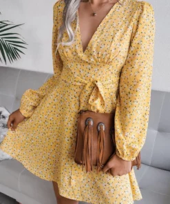 Anna-Kaci Plunge Floral Long Sleeve Dress