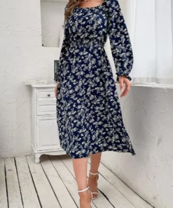 Anna-Kaci Square Neck Gathered Waist Dress