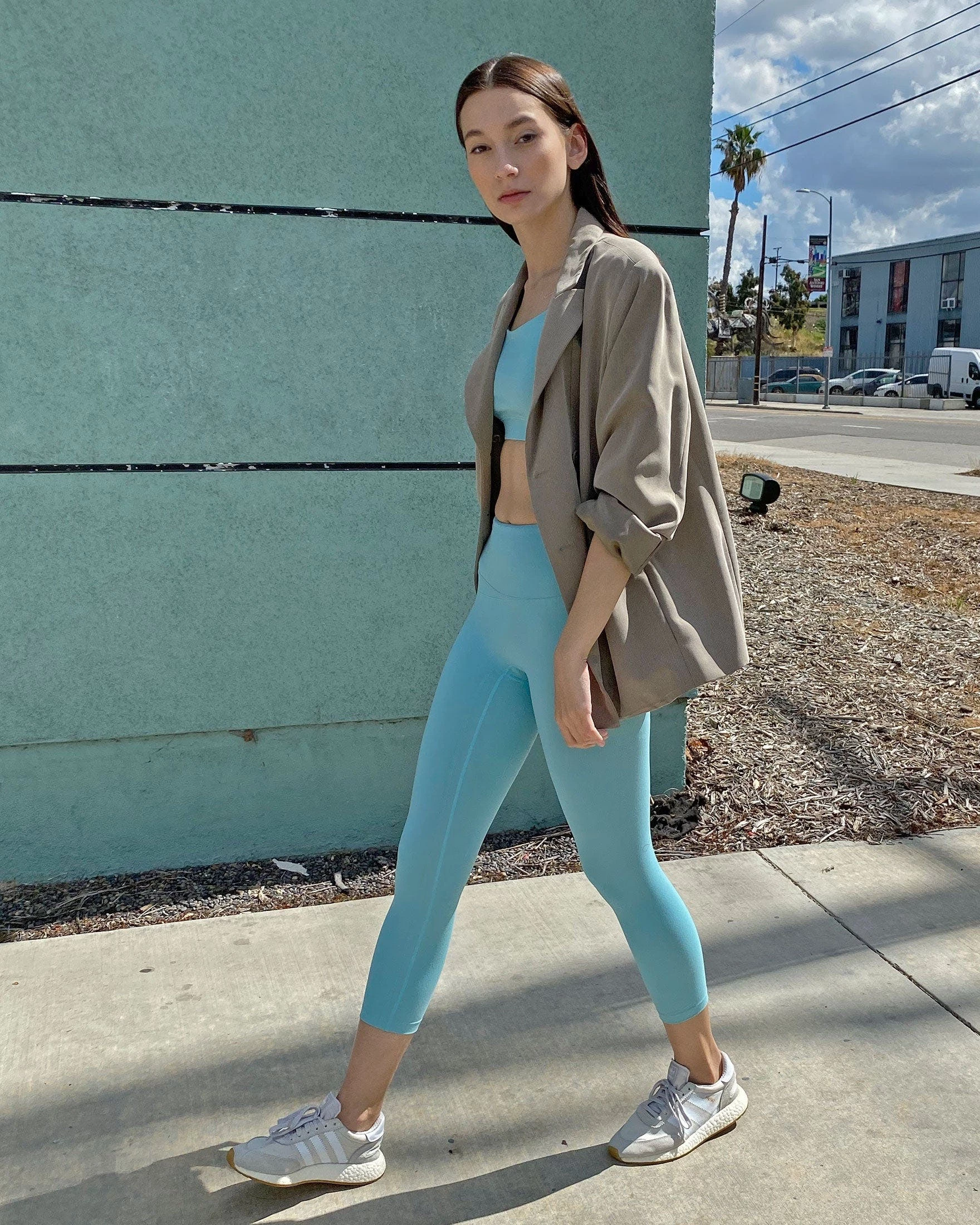 Rebody Hybrid Cloudlux Capri Legging 20" - Image 9