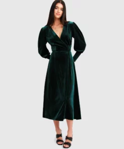 Belle & Bloom Current Mood Velvet Wrap Dress - Dark Green