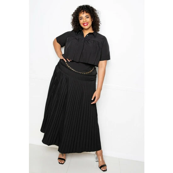 Buxom Couture Pleated Cropped Top And Skirt Set Skirts Black - Image 2